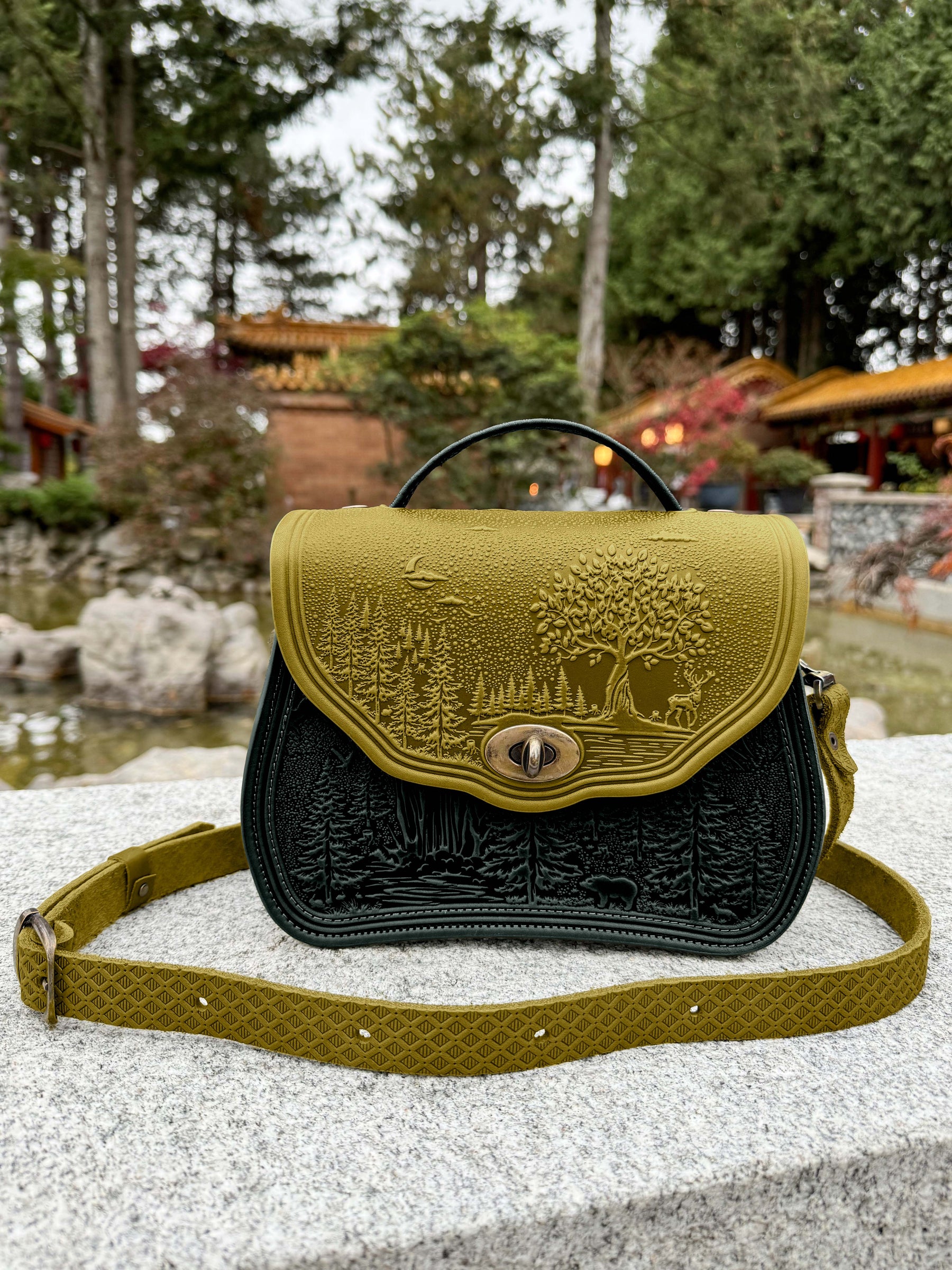 CALYPSO cognac/ dark green