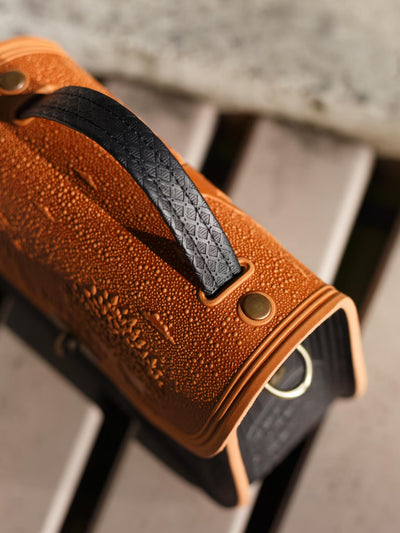 CALYPSO cognac / noir