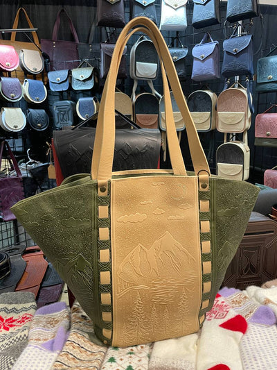 CAMELLIA ivory / olive