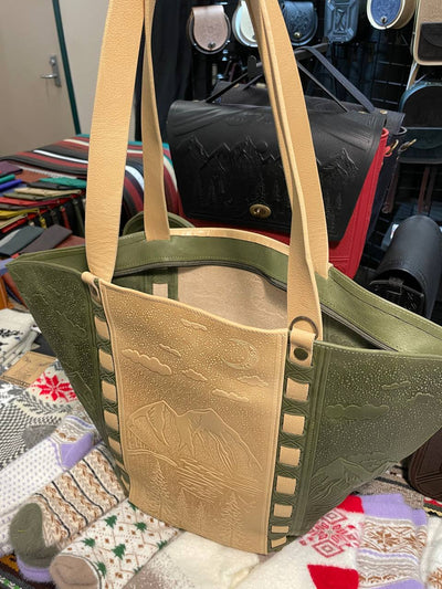 CAMELLIA ivory / olive