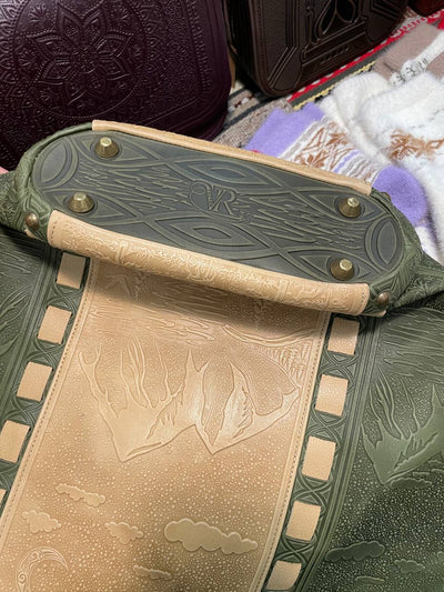CAMELLIA ivory / olive