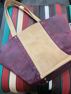 CAMELLIA ivory/purple