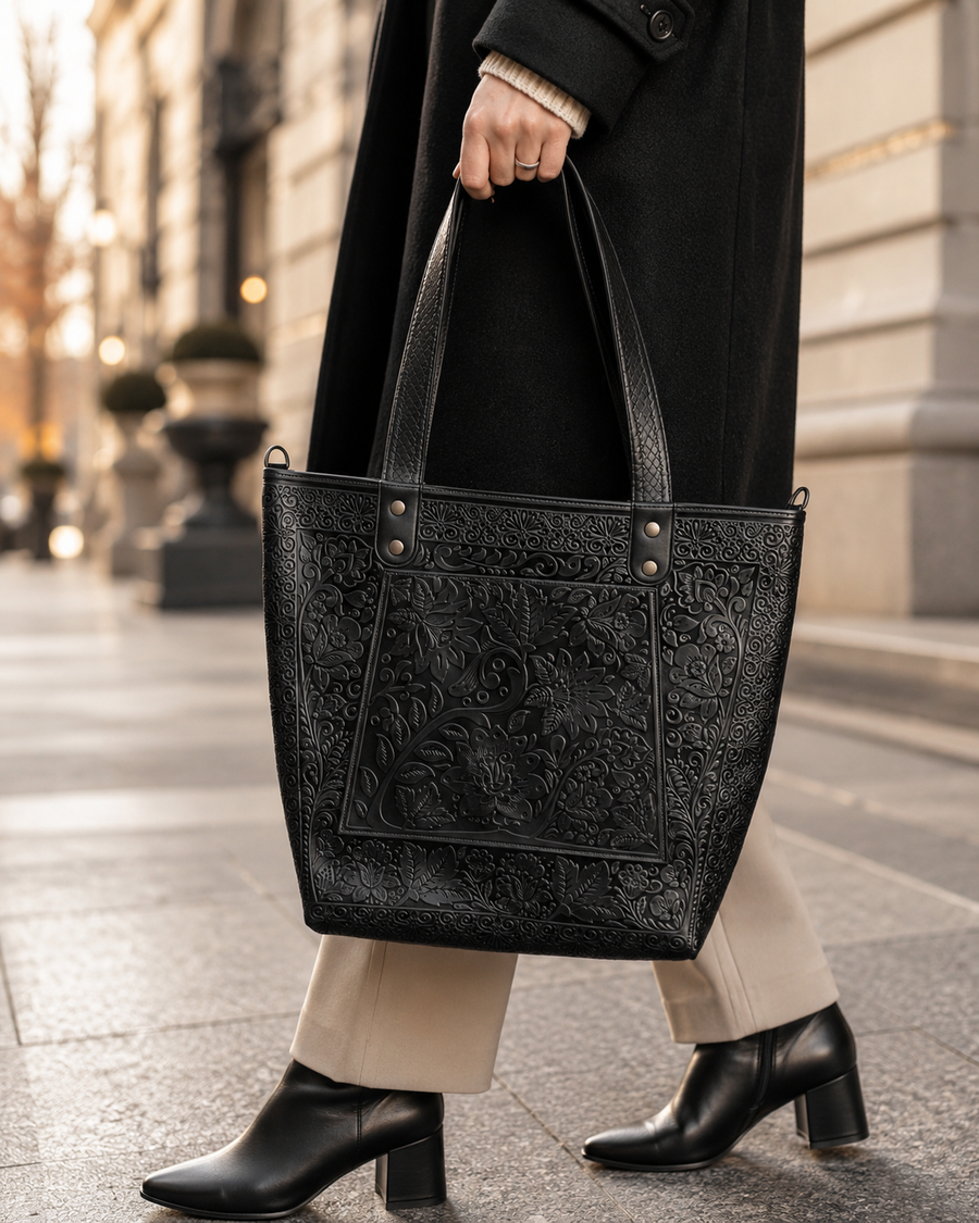 DAHLIA black
