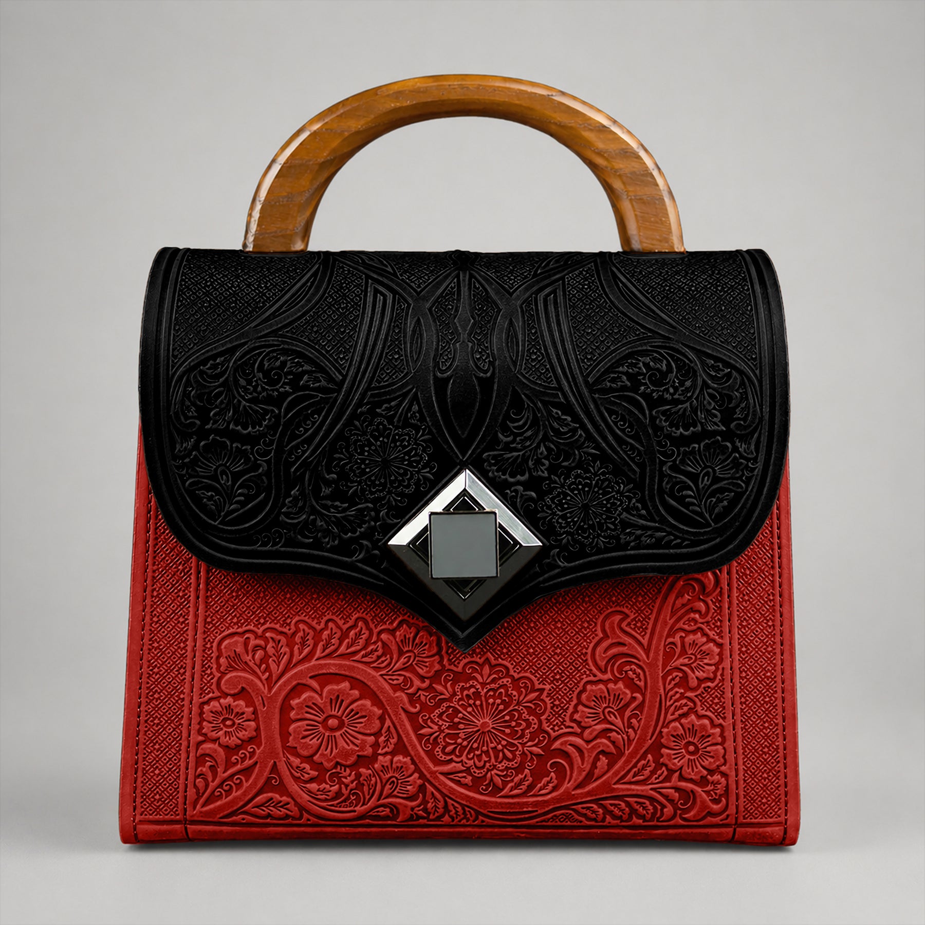 DIAMANTIS noir / scarlet