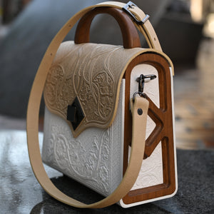 DIAMOND ivory/white