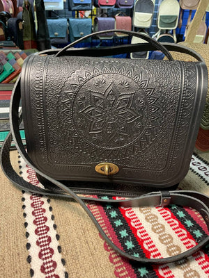 HELIANTHUS black