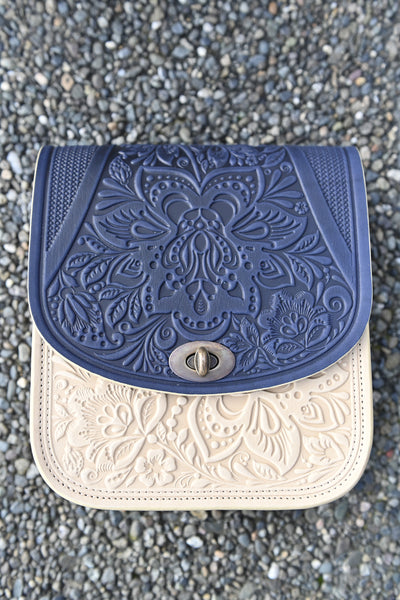 LILY navy / ivory