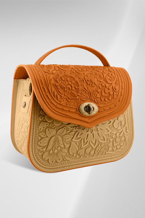 LOTUS cognac / ivory