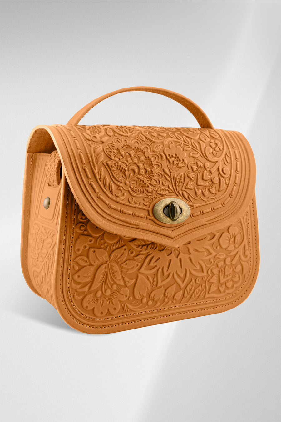 LOTUS cognac