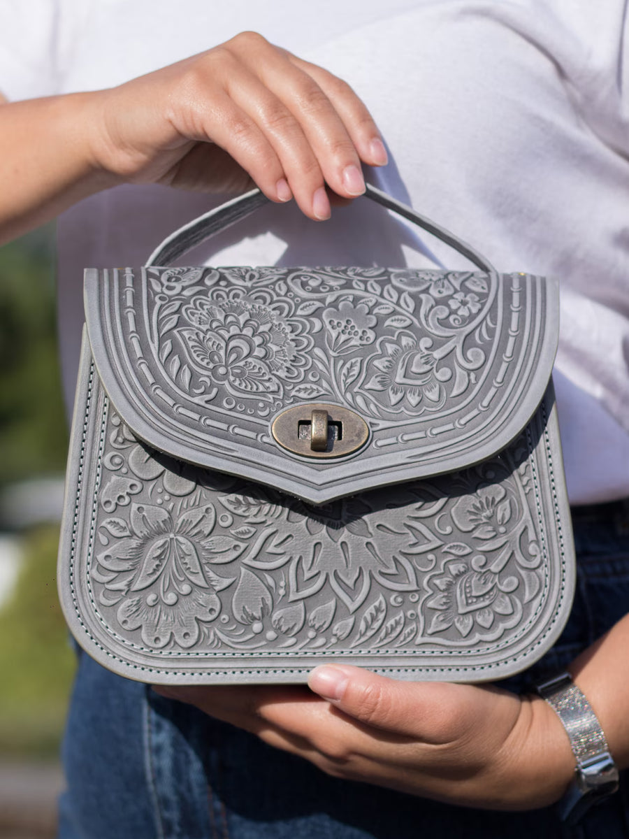 LOTUS gray