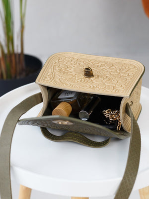 LOTUS olive/ivory