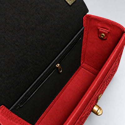 MONTIA noir / scarlet